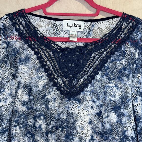 Joseph Ribkoff Blue and White Knit Top Size 4 - Picture 3 of 9